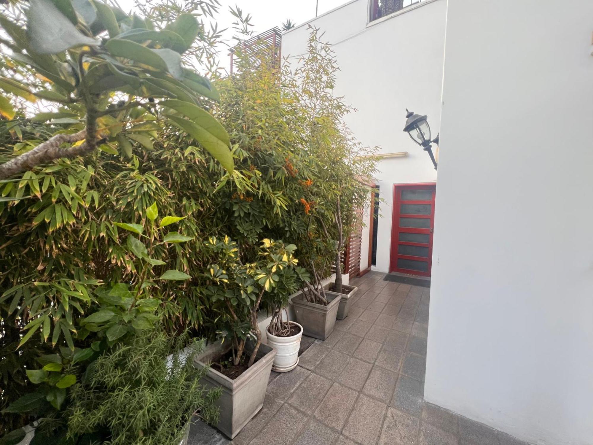 La Casa Del Viajero Bed & Breakfast Лима Екстериор снимка